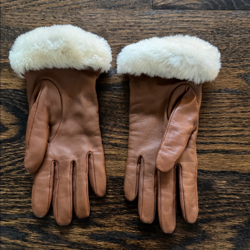 UGG Tan Leather Gloves with Cream Fur Cuff